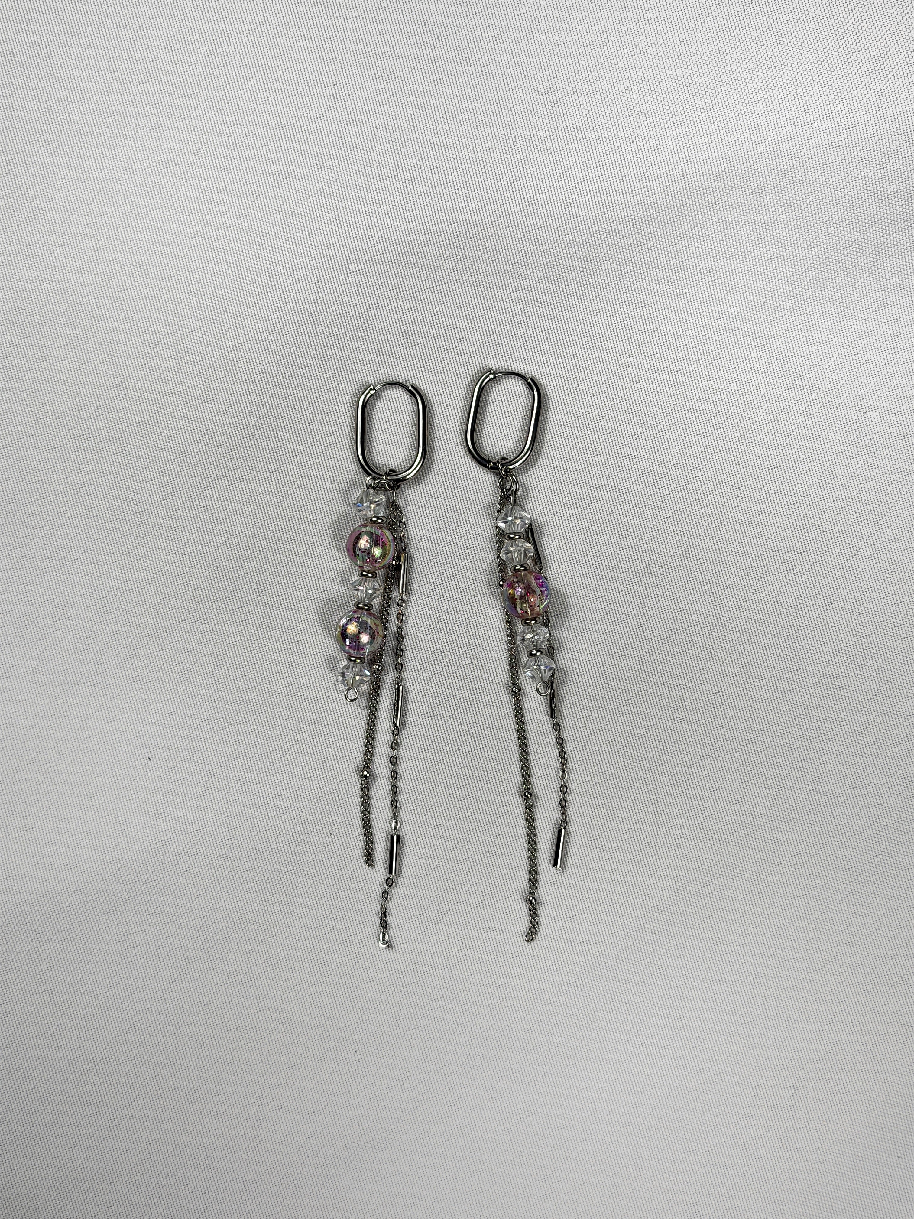 Paire de boucles d’oreilles argenté