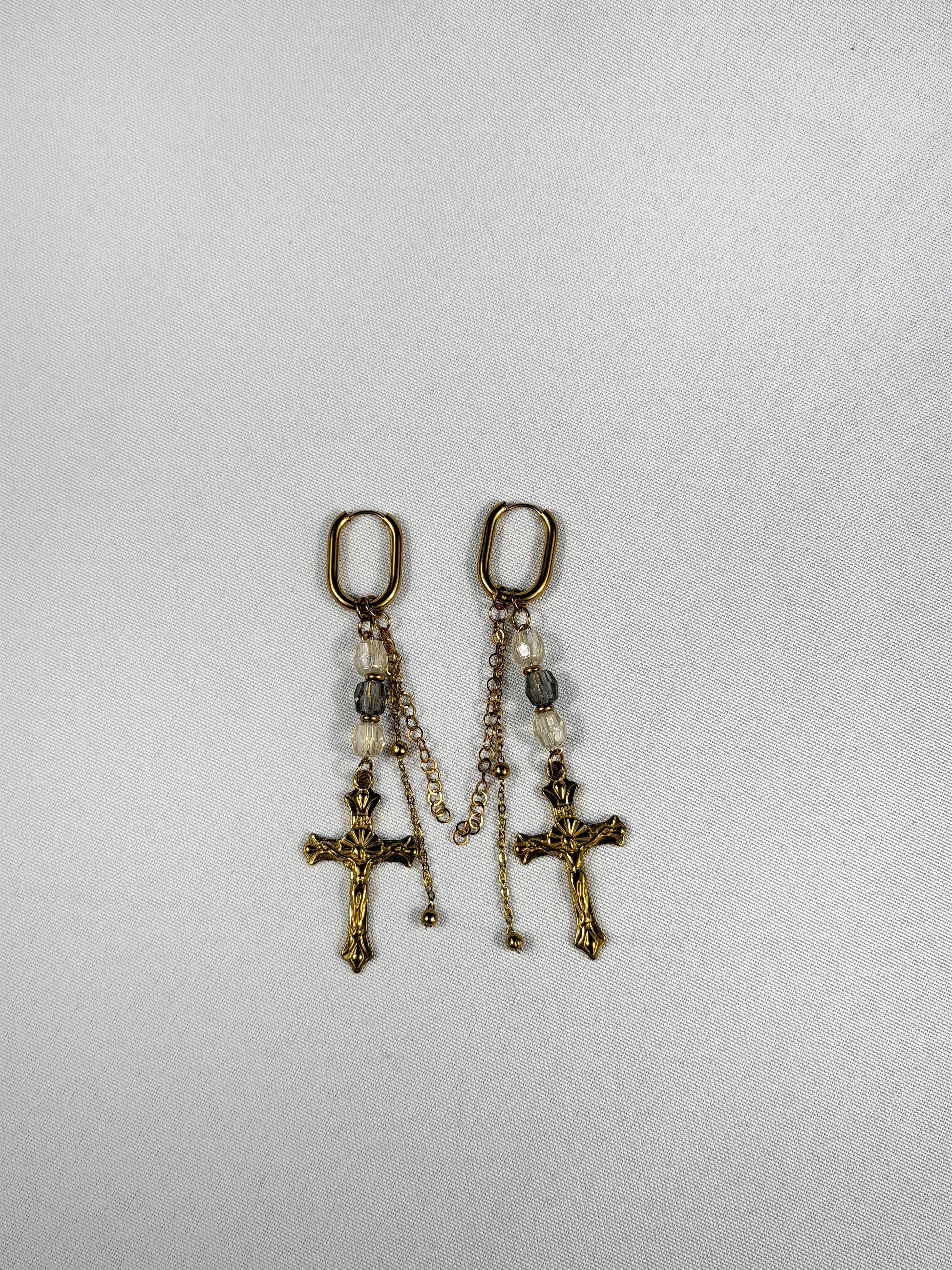 Paire de boucles d’oreilles doré