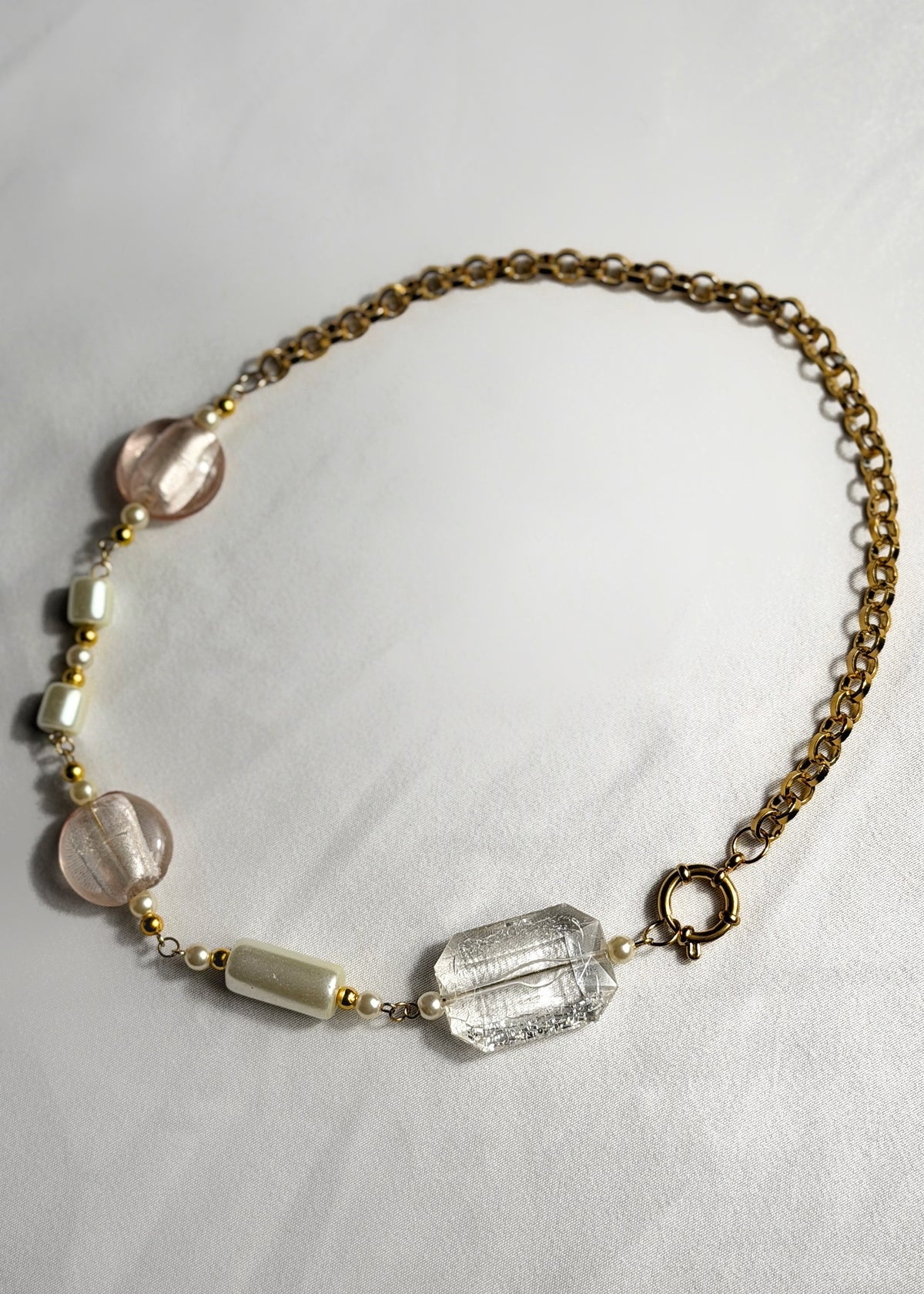 Collier doré