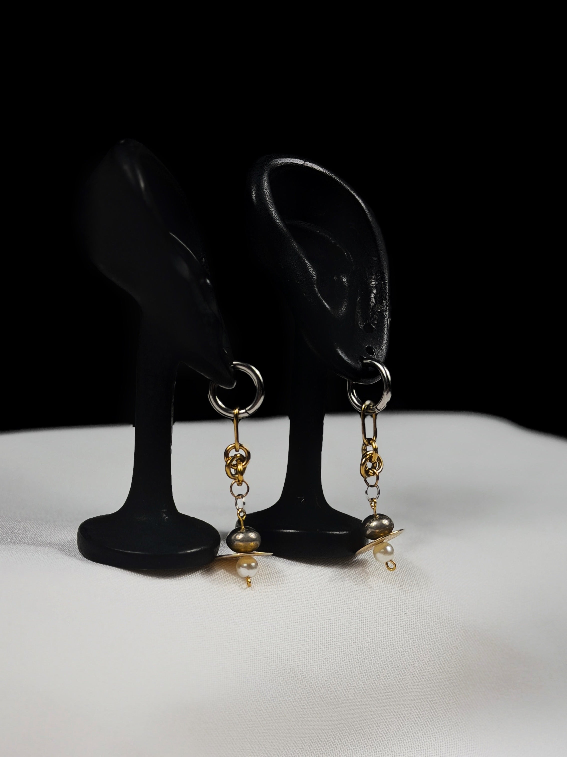 Paire de boucles d’oreilles mix dorés & argentés