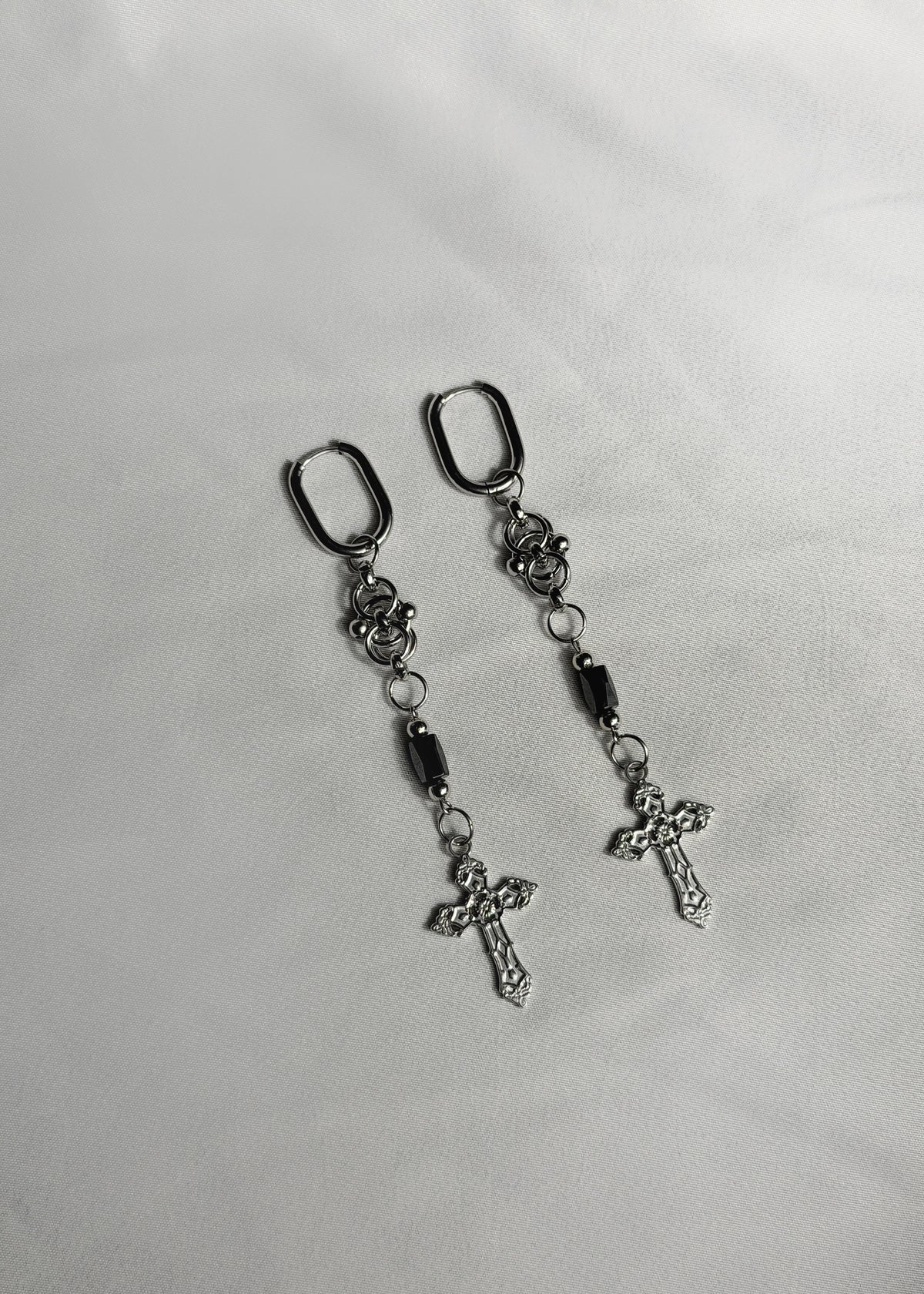 Paire de boucles d’oreilles argenté