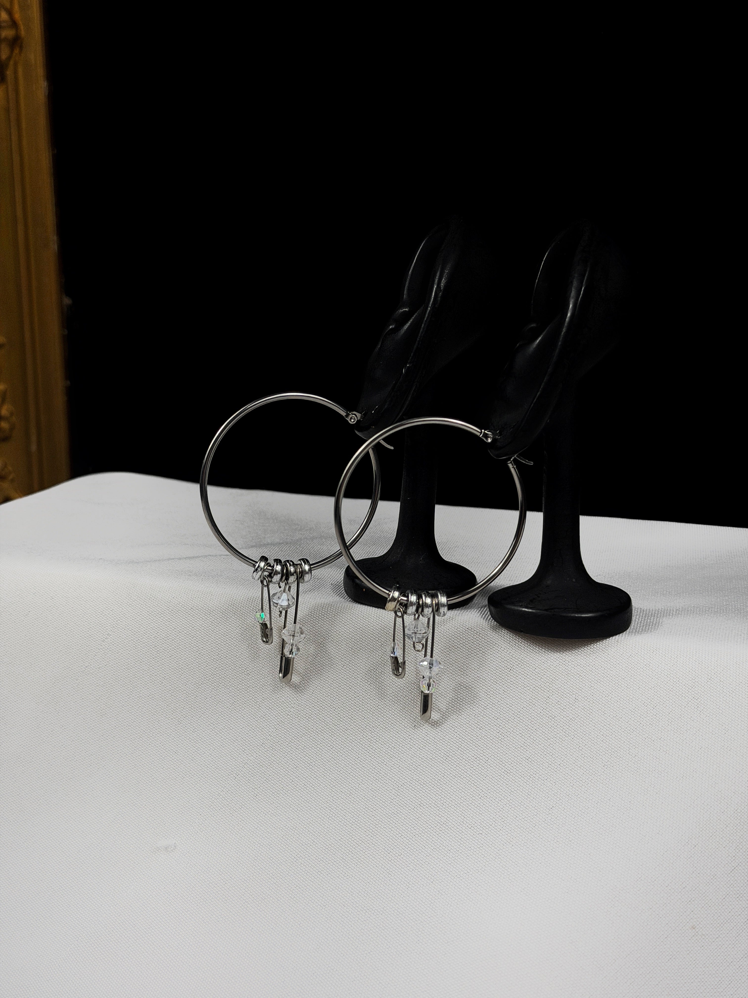 Paire de boucles d’oreilles argenté