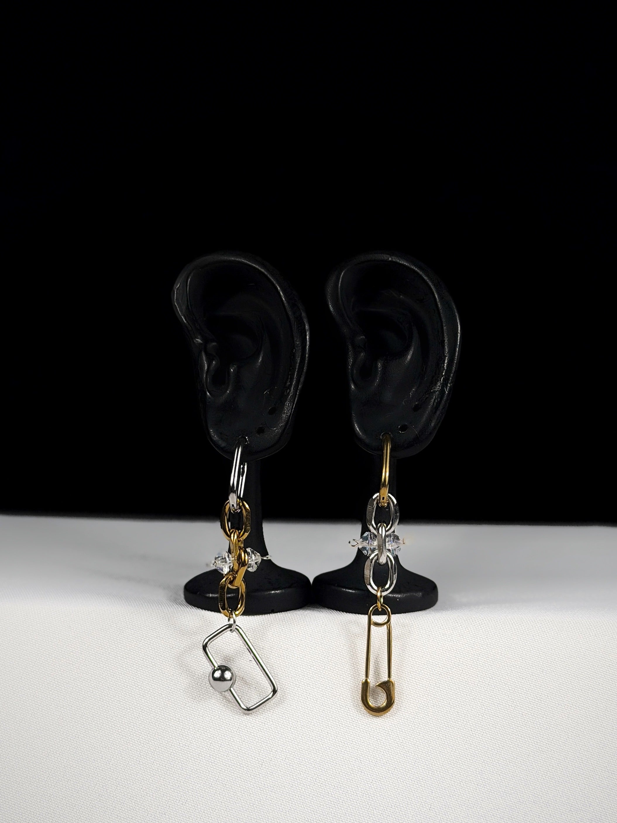 Paire de boucles d’oreilles mix doré & argenté