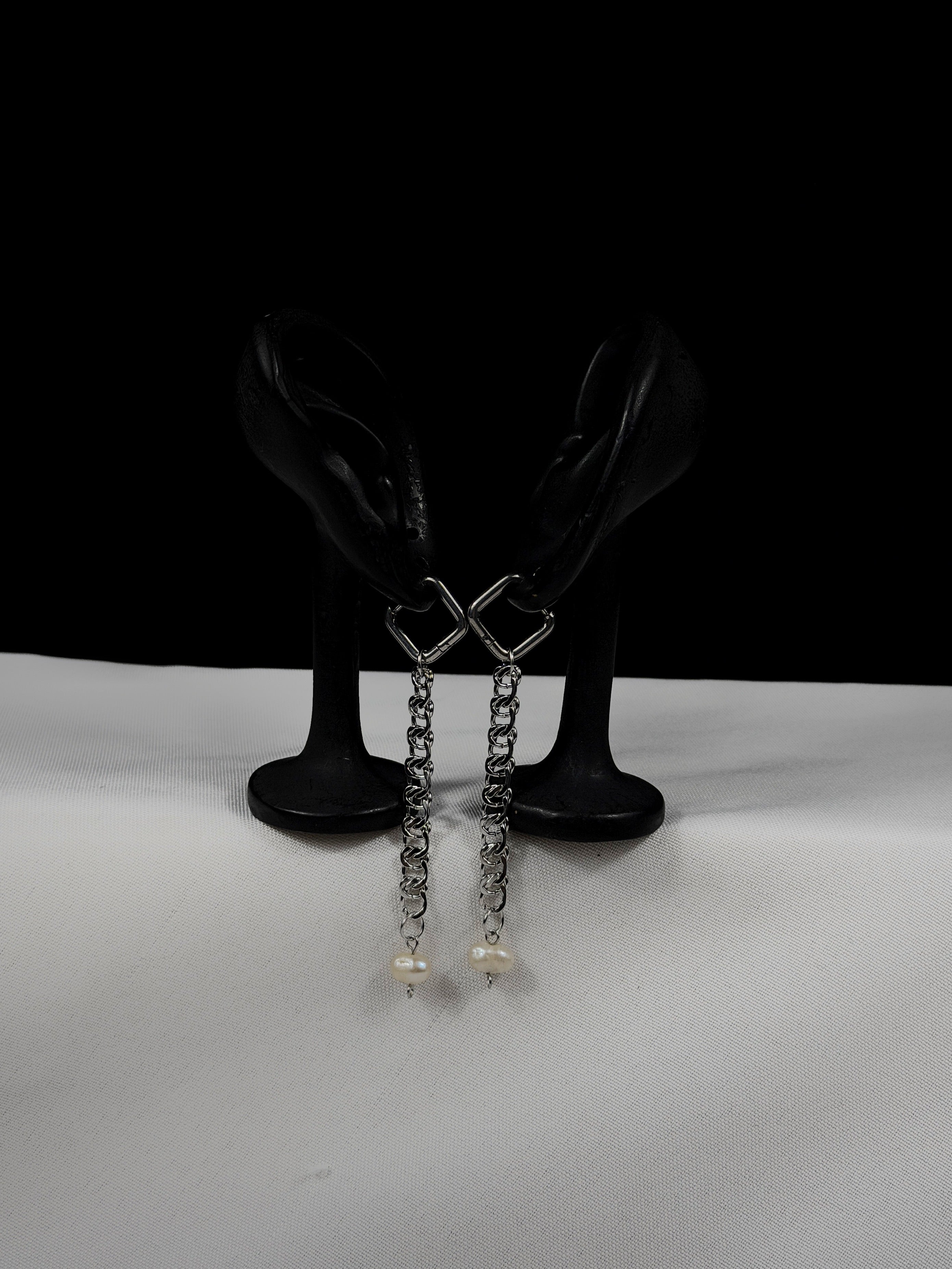 Paire de boucles d’oreilles argenté
