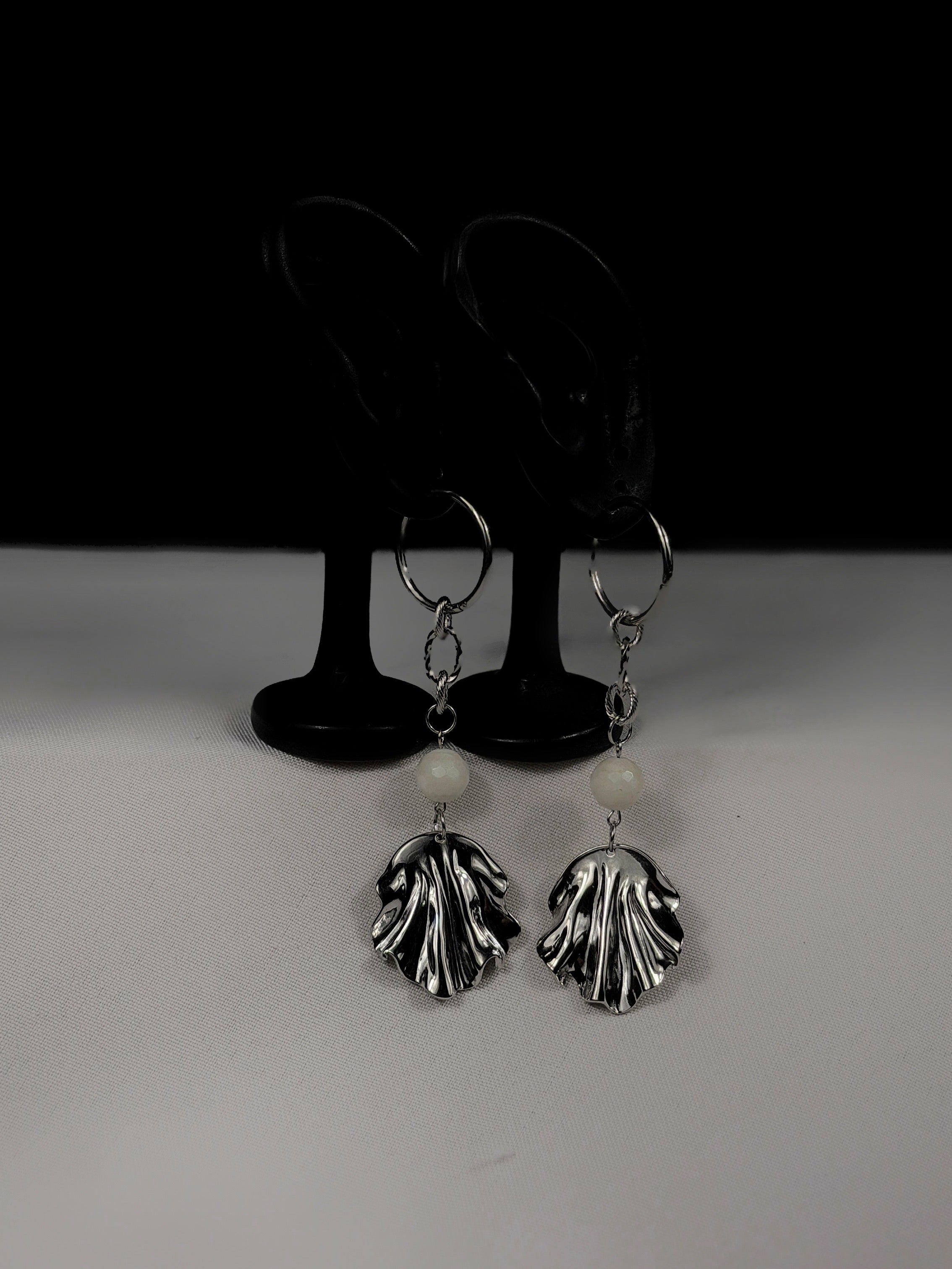 Paire de boucles d’oreilles argenté