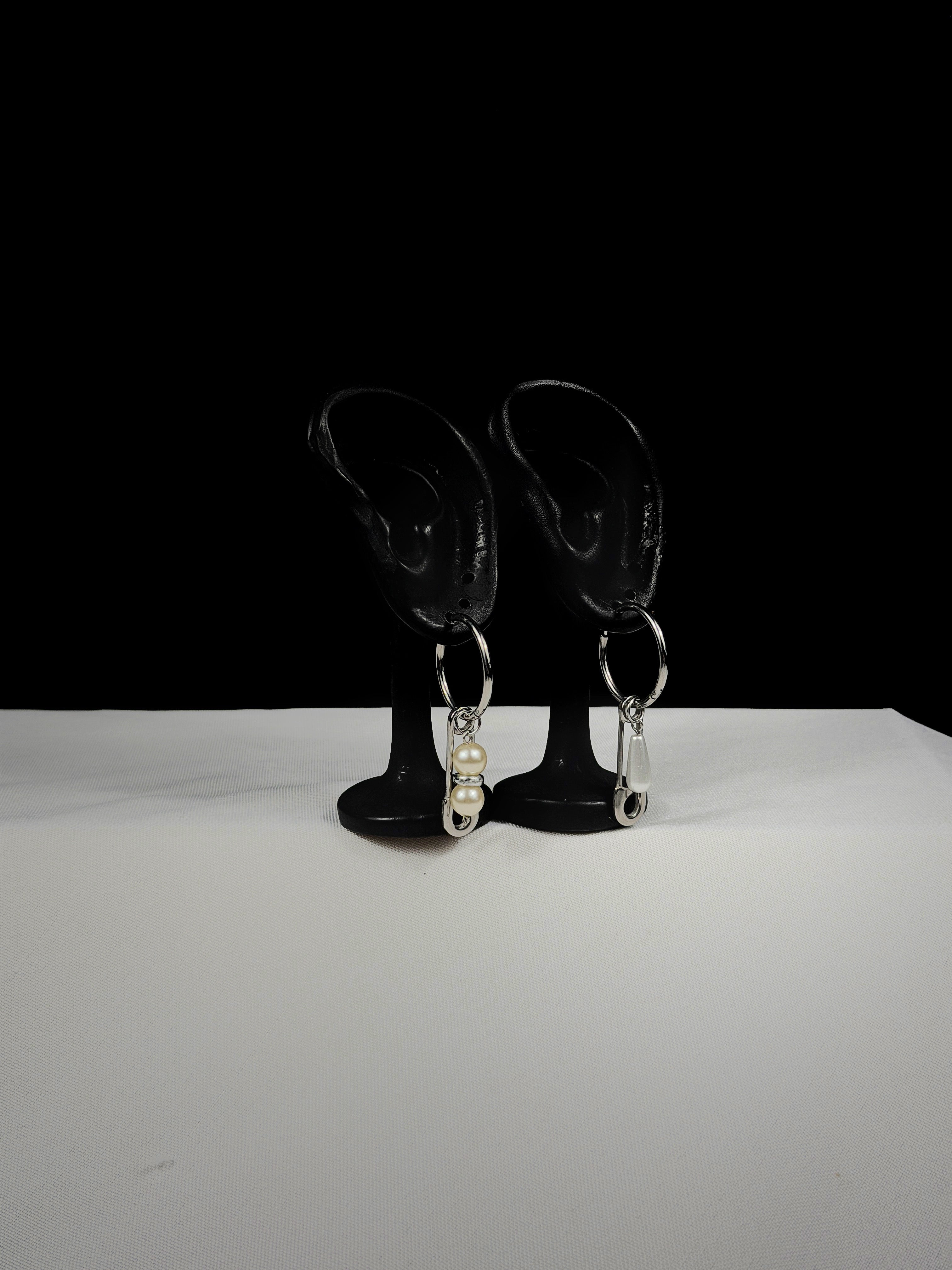 Paire de boucles d’oreilles argenté
