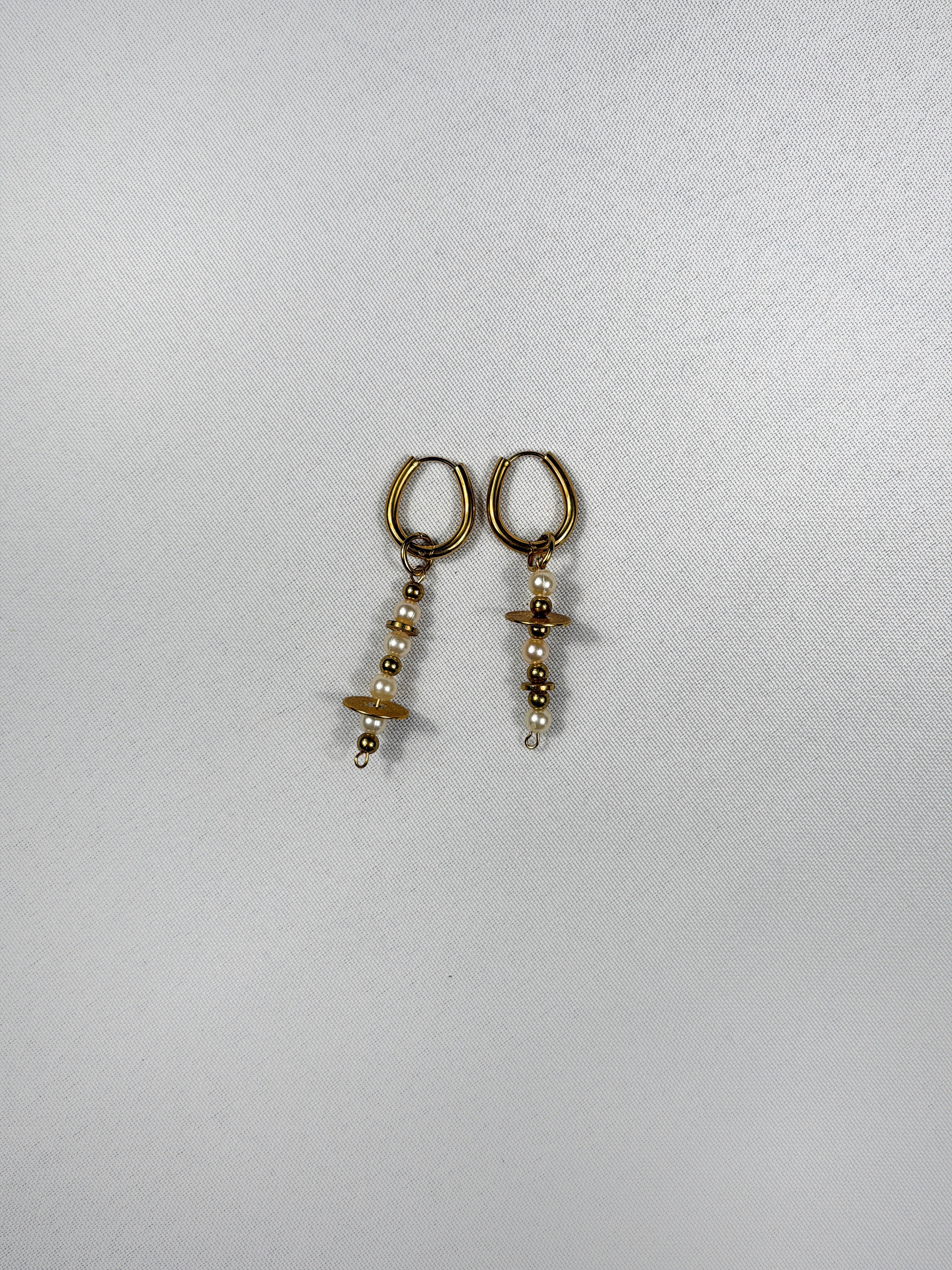 Paire de boucles d’oreilles doré