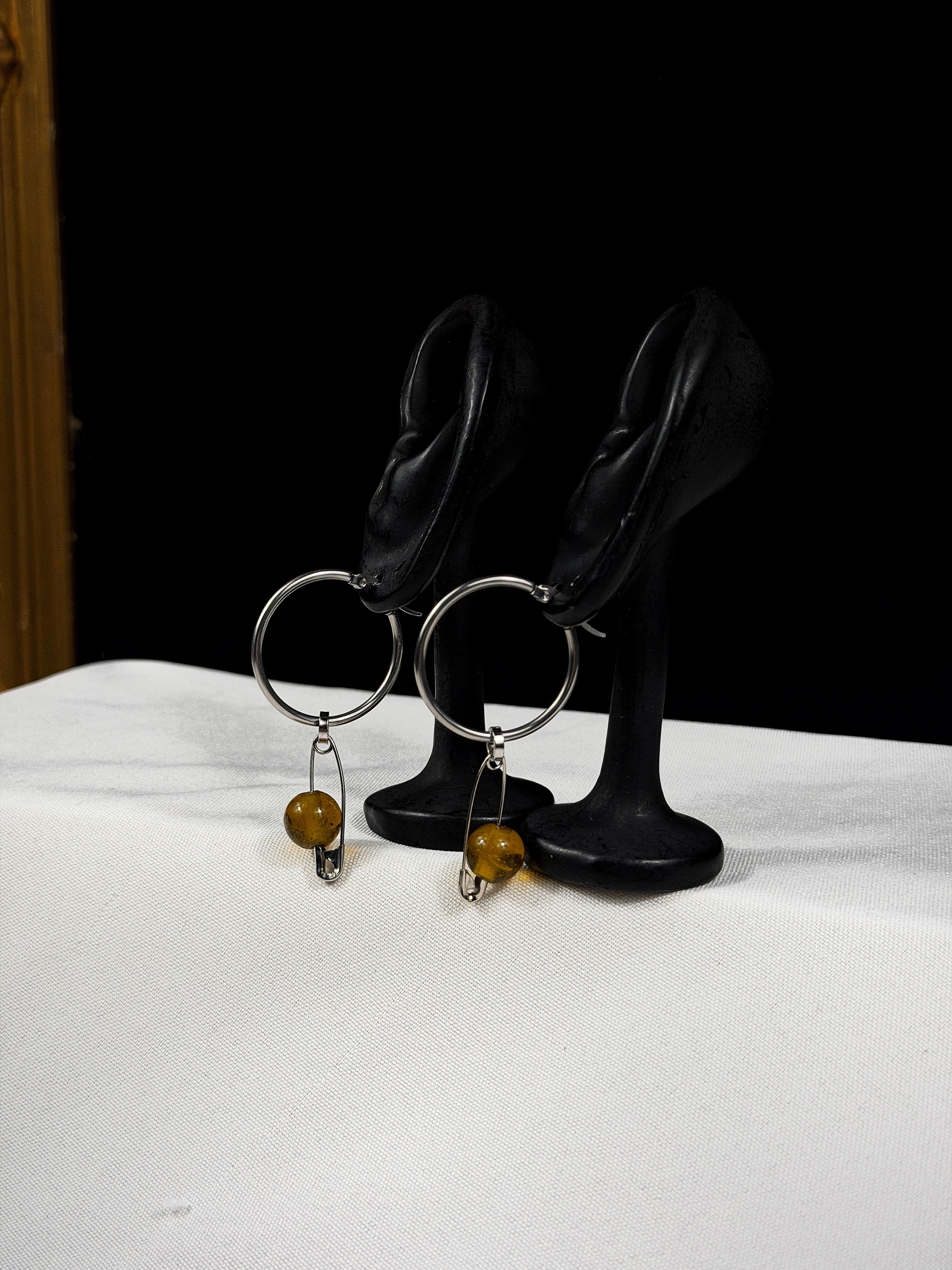 Paire de boucles d’oreilles argenté