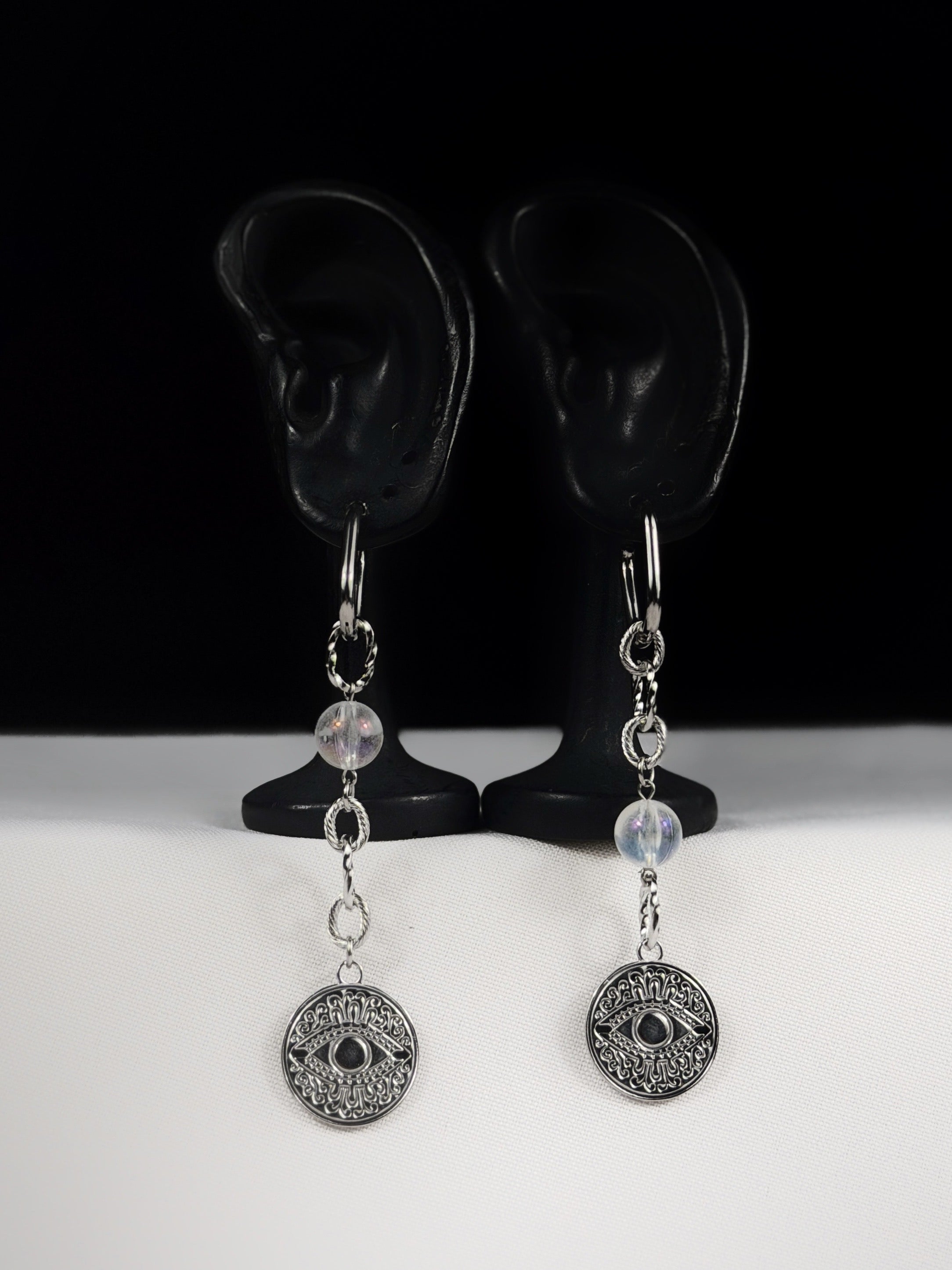Paire de boucles d’oreilles argenté