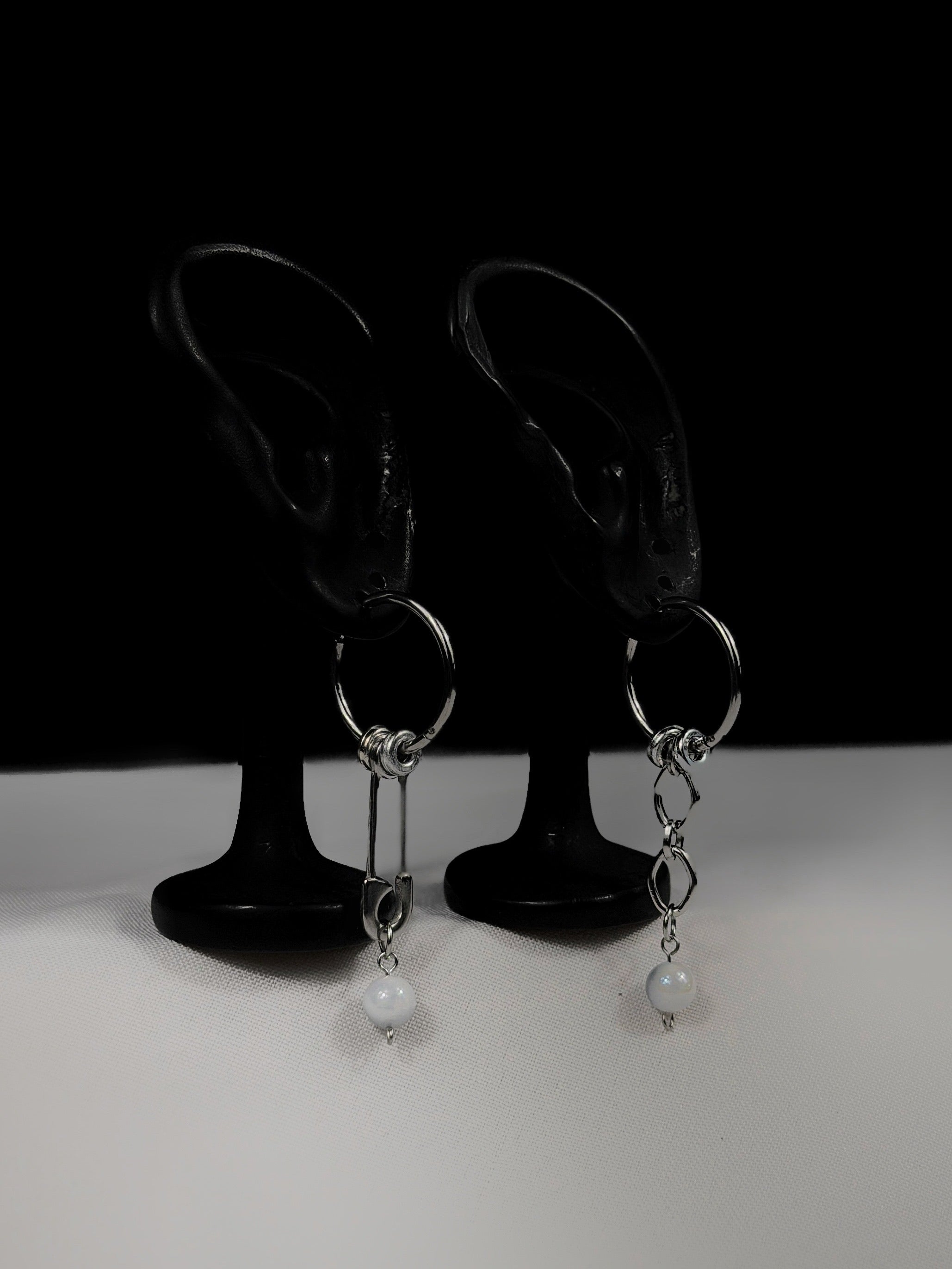 Paire de boucles d’oreilles argenté