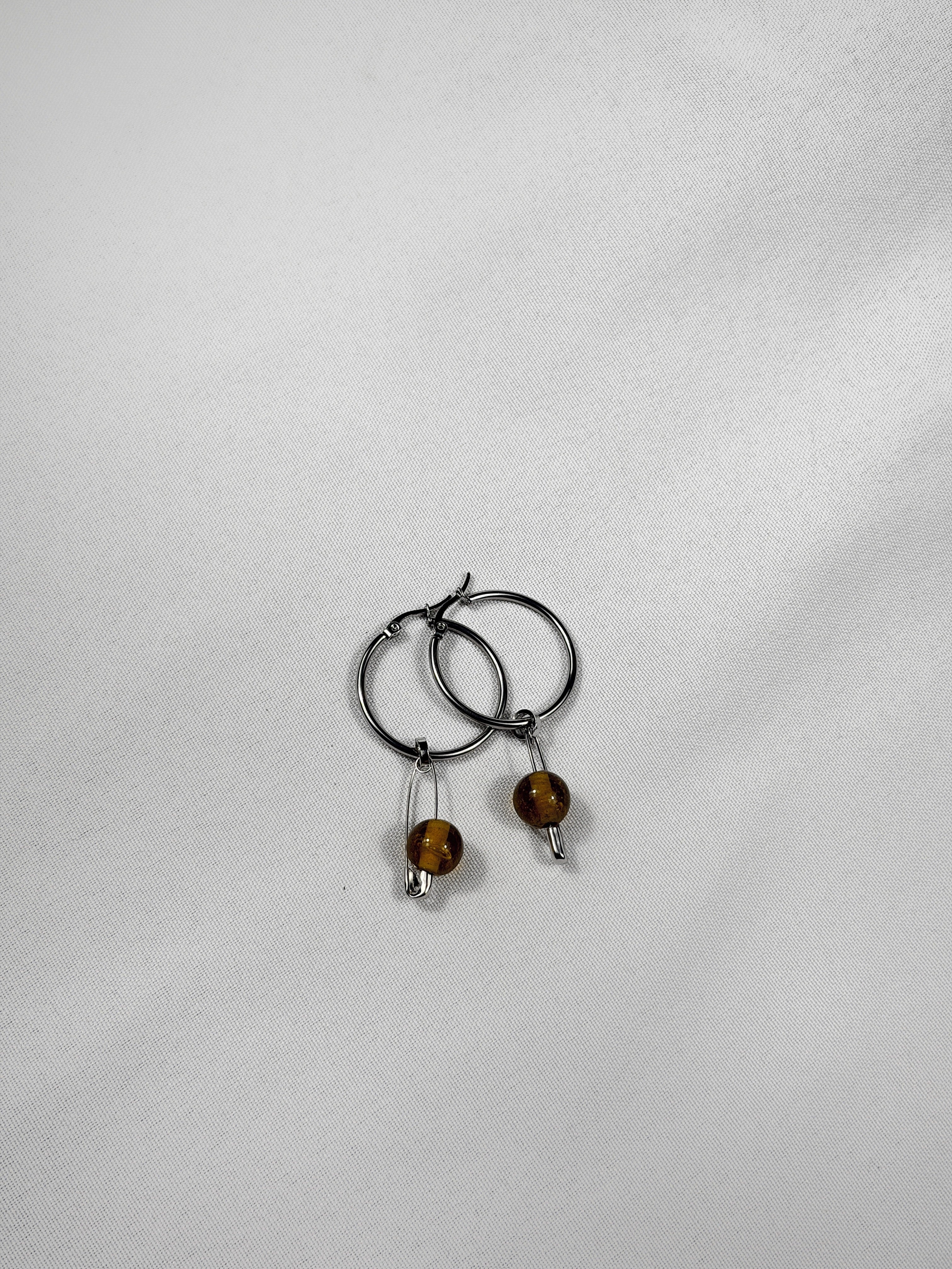 Paire de boucles d’oreilles argenté