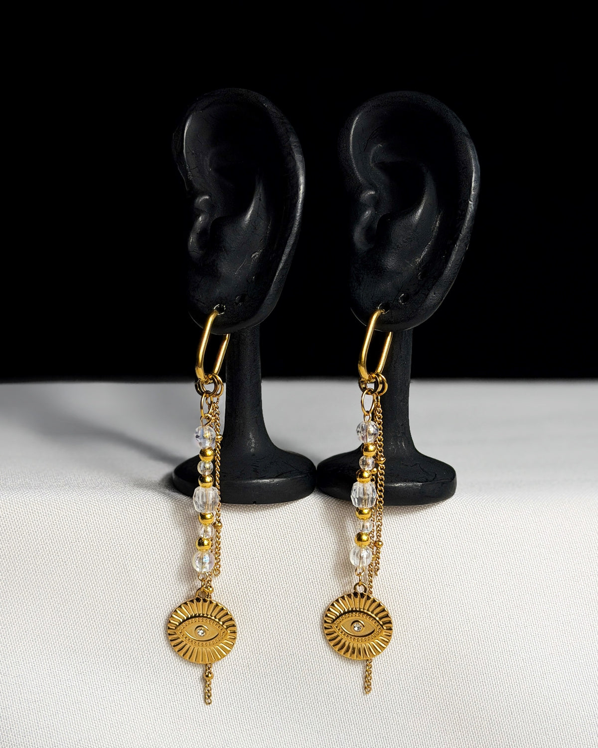 Paire de boucles d’oreilles doré