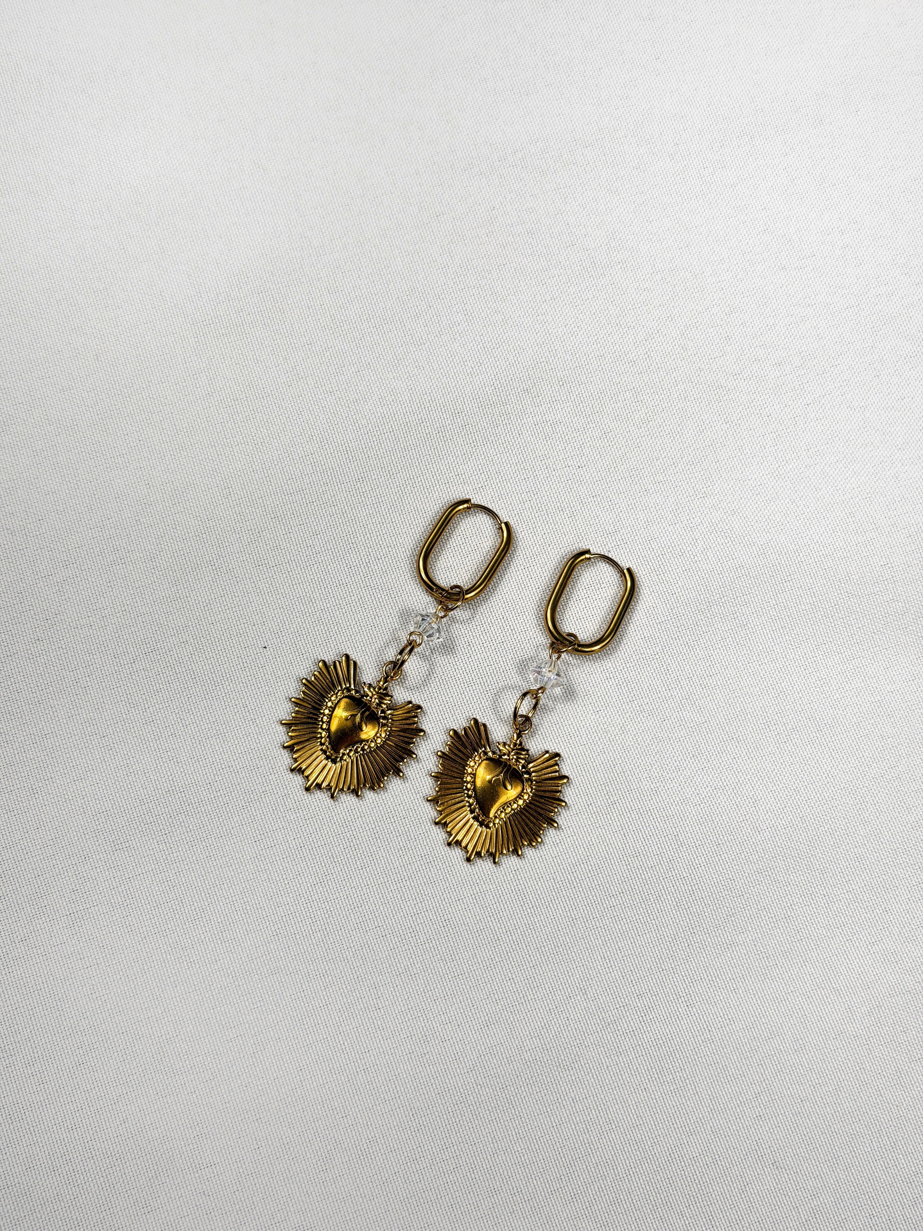 Paire de boucles d’oreilles doré