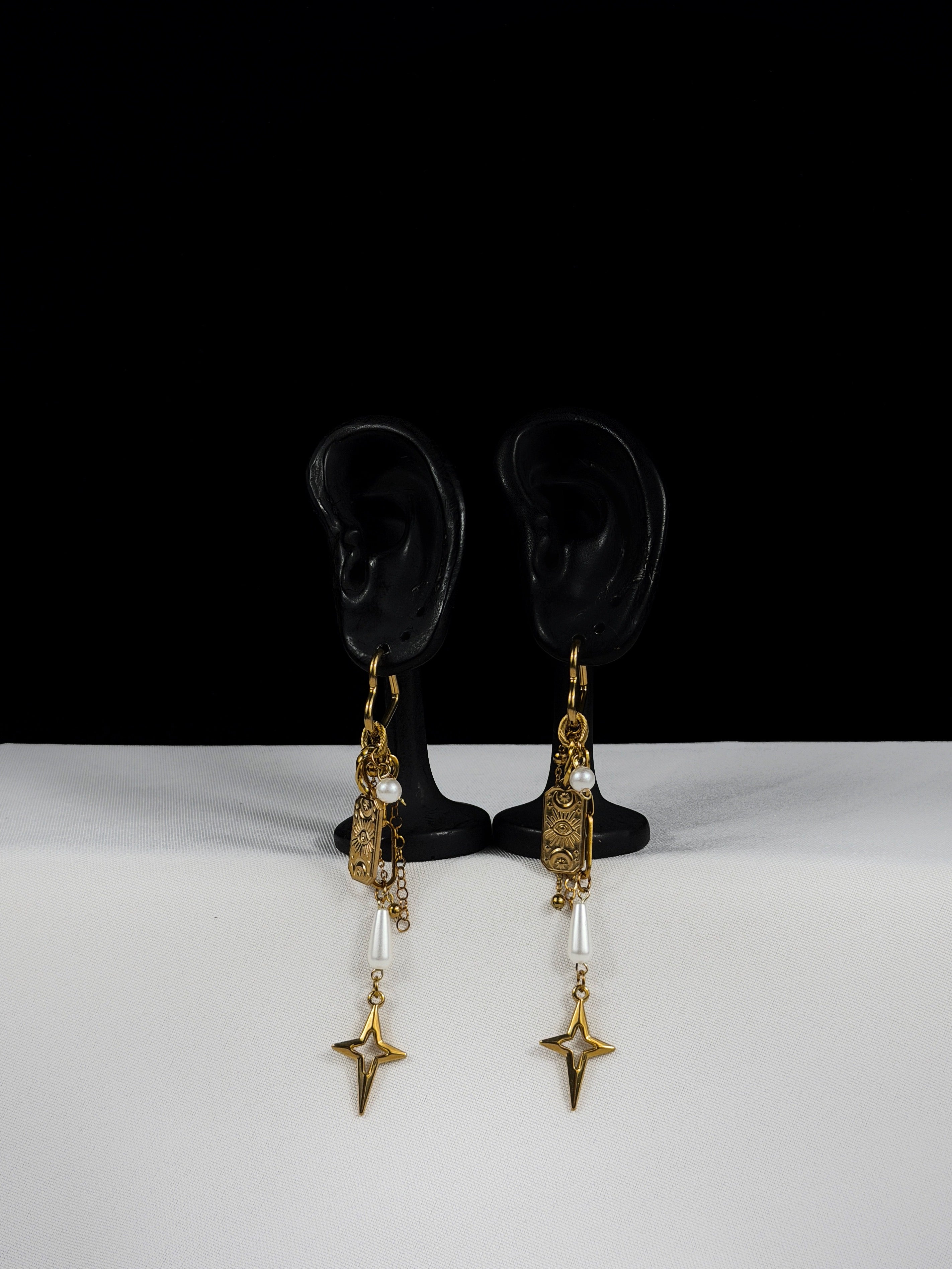 Paire de boucles d’oreilles doré