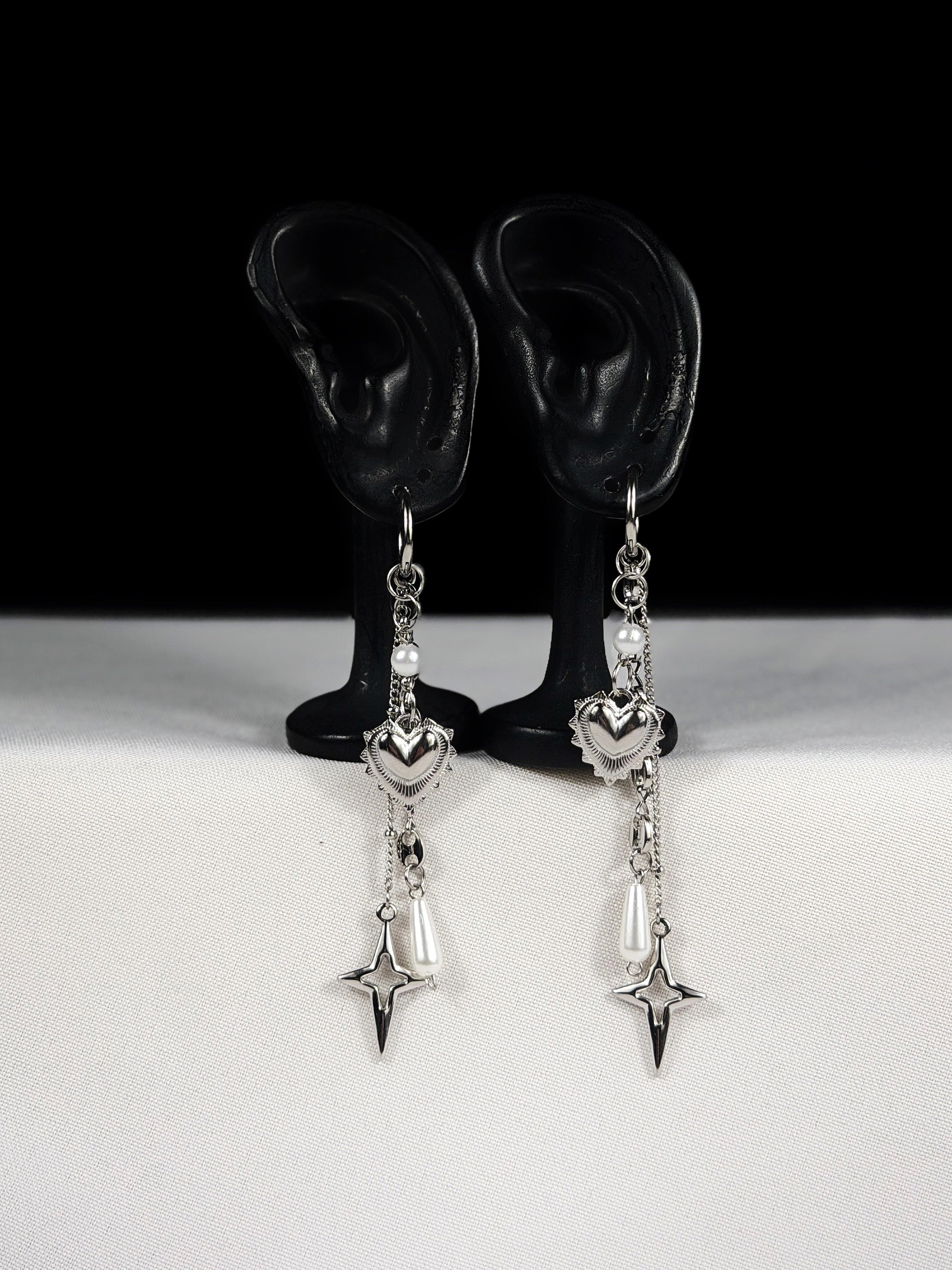 Paire de boucles d’oreilles argenté