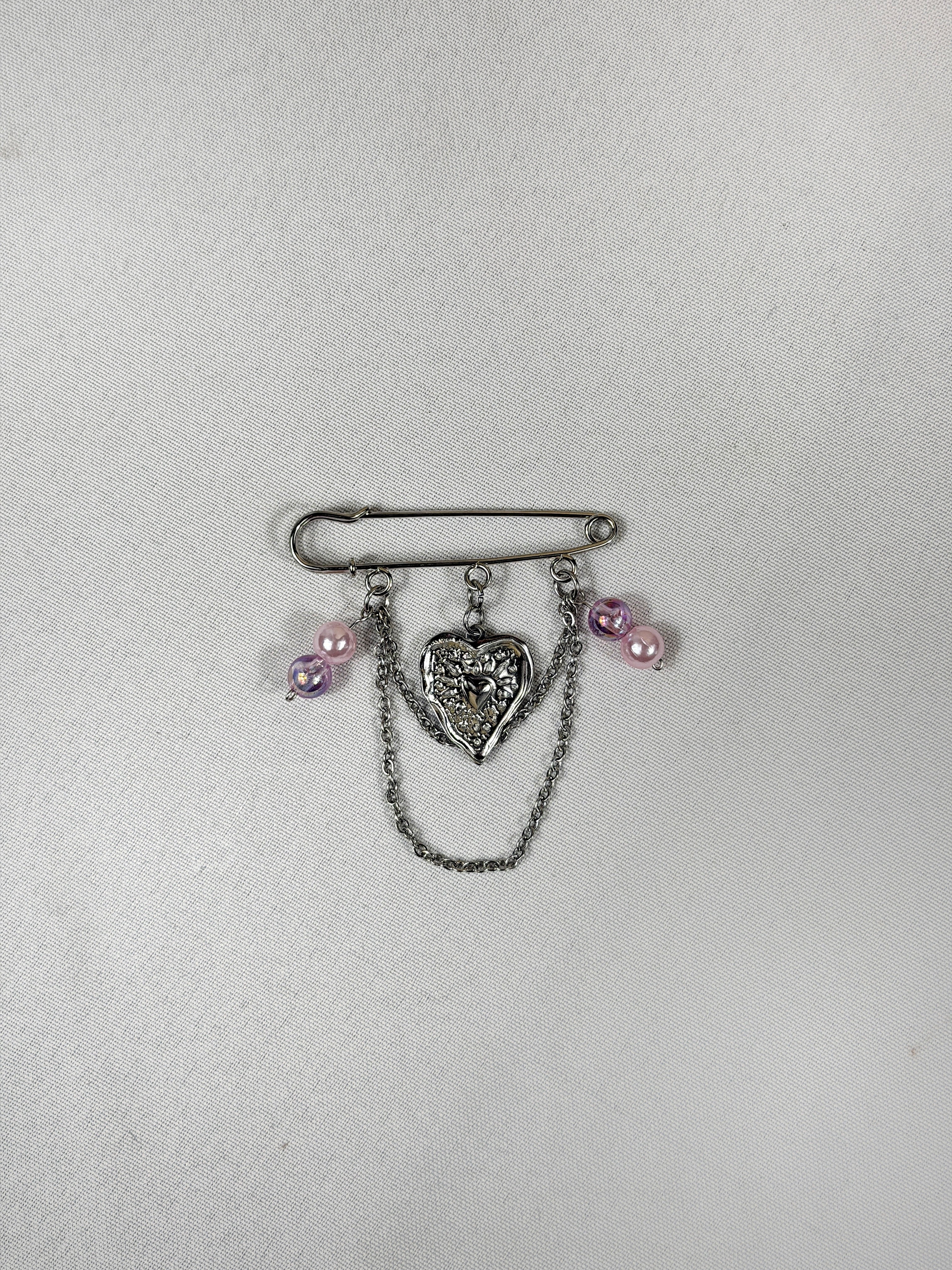 Broche argenté